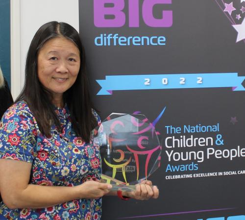 Futures employee Ling Peng secures national award for contributions to young people with special educational needs
